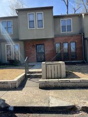 4037 GRAHAM OAKS COURT CT E # 30, Memphis, TN 38122