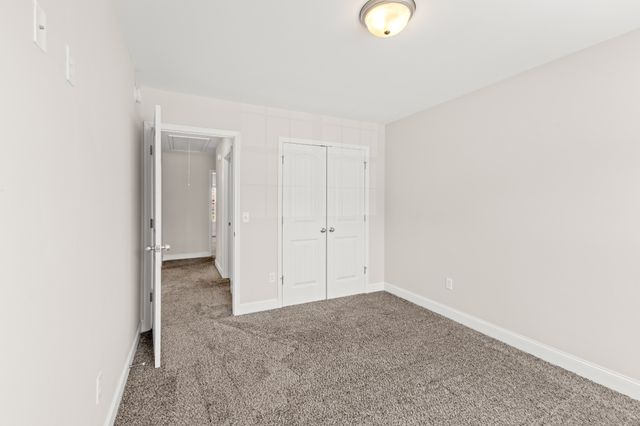 2067 Downstream Dr, Ashland City, TN 37015