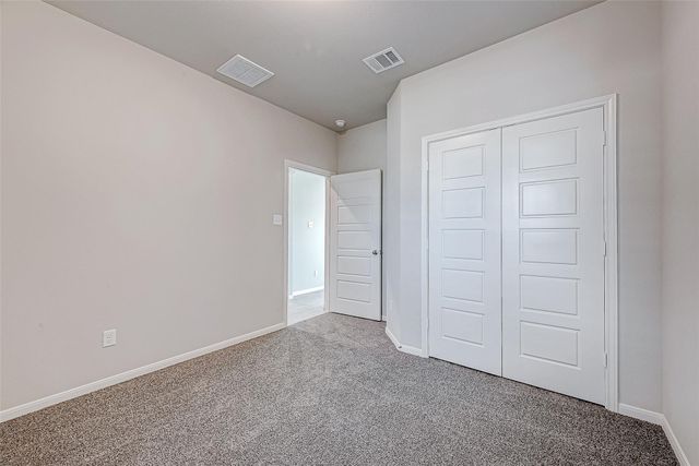 206 Colonnade Reflection Drive, Crosby, TX 77532