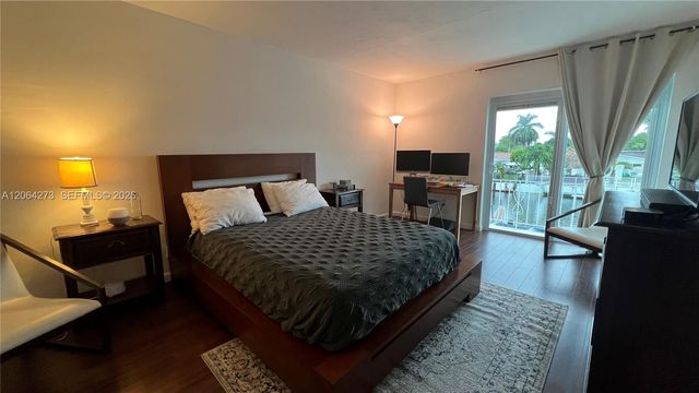 2061 NE 123rd St 2061, North Miami, FL 33181