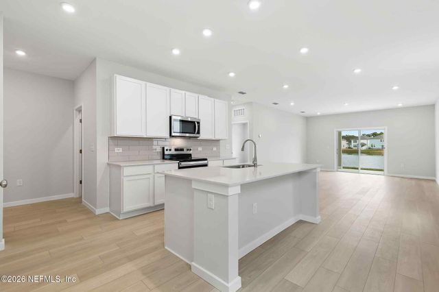 14840 MACADEMIA Lane, Jacksonville, FL 32218