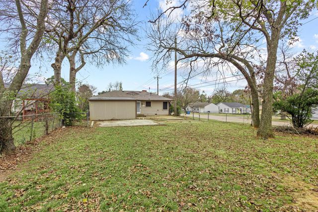 531 W Bullock Street, Denison, TX 75020