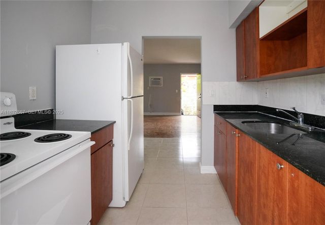 8321 Crespi Boulevard, Miami Beach, FL 33141
