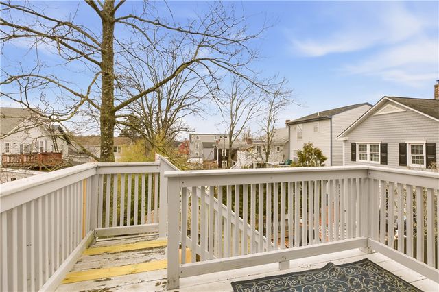 9 Bacheller Street, Newport, RI 02840
