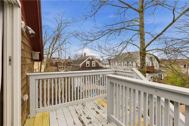 9 Bacheller Street, Newport, RI 02840