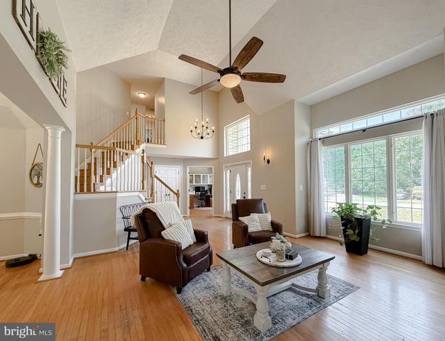1002 SECRET CT, Lusby, MD 20657