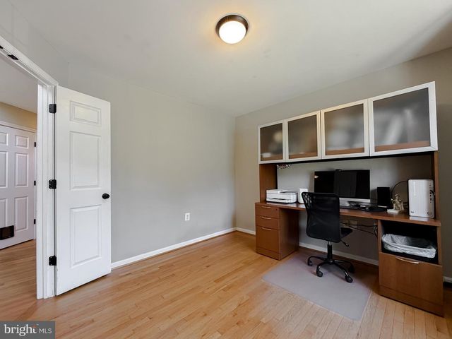 1002 SECRET CT, Lusby, MD 20657
