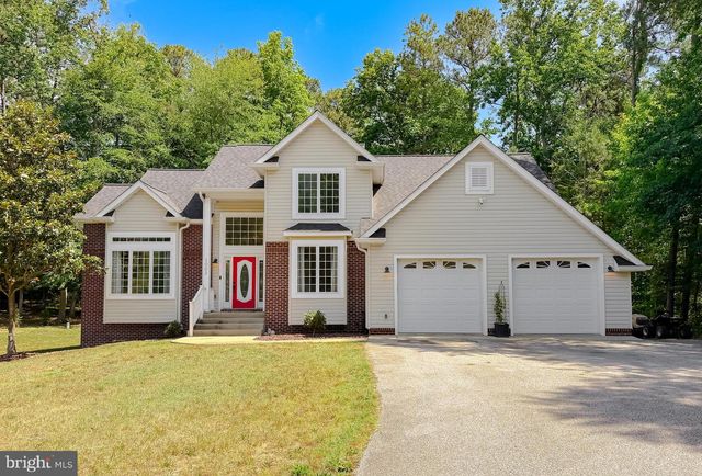 1002 SECRET CT, Lusby, MD 20657