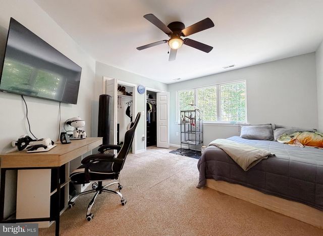 1002 SECRET CT, Lusby, MD 20657