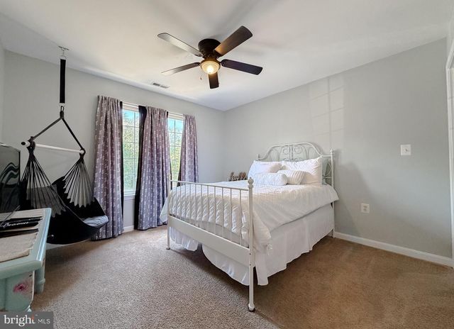 1002 SECRET CT, Lusby, MD 20657