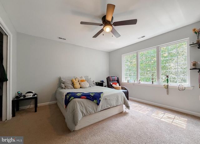1002 SECRET CT, Lusby, MD 20657