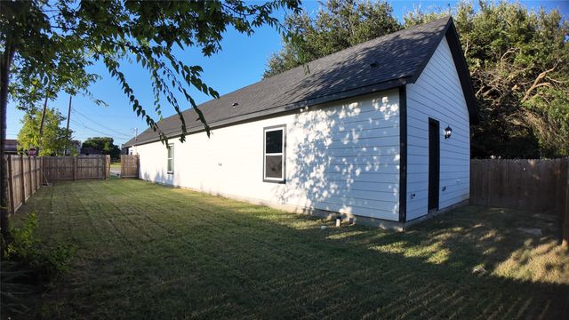 4709 Lee Street, Greenville, TX 75401