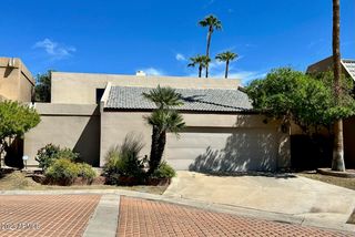 6325 N 30th Place, Phoenix, AZ 85016