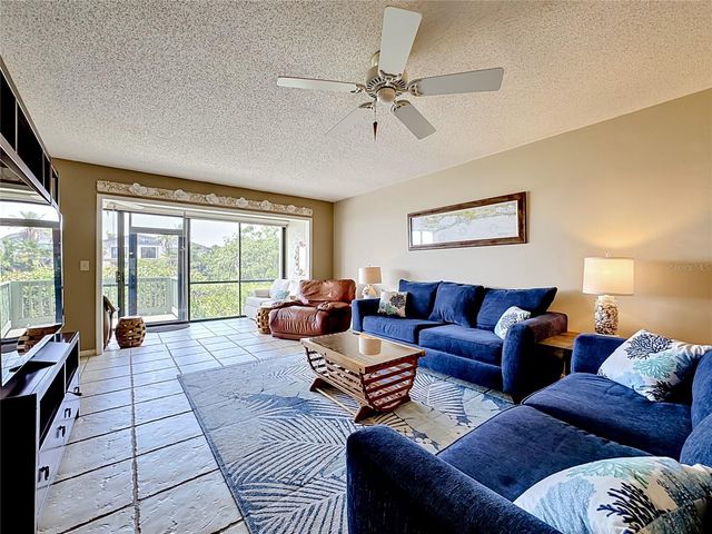 1515 PELICAN POINT DRIVE BA185, Sarasota, FL 34231