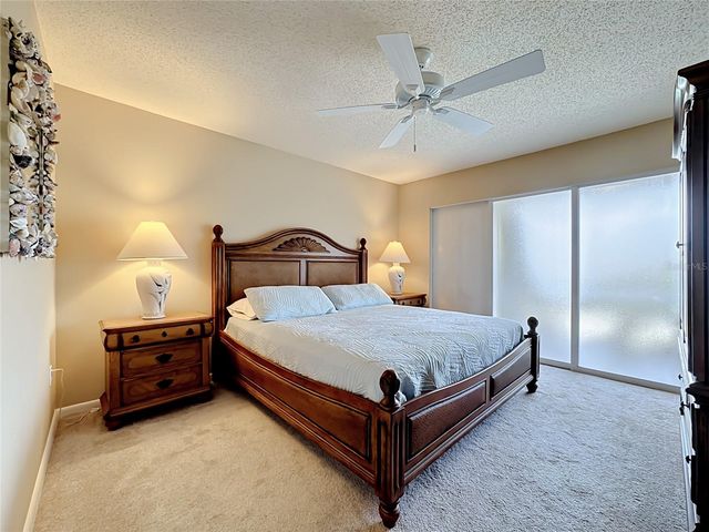 1515 PELICAN POINT DRIVE BA185, Sarasota, FL 34231