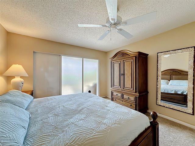 1515 PELICAN POINT DRIVE BA185, Sarasota, FL 34231