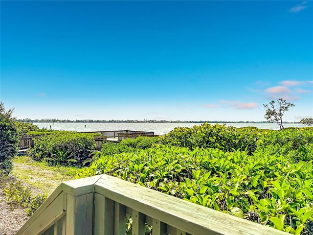 1515 PELICAN POINT DRIVE BA185, Sarasota, FL 34231