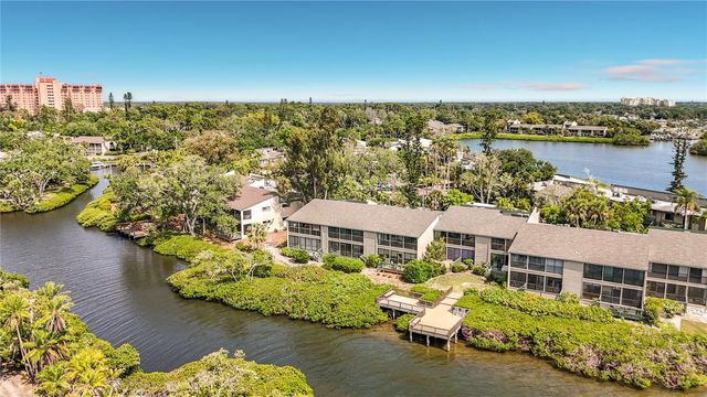 1515 PELICAN POINT DRIVE BA185, Sarasota, FL 34231