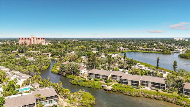 1515 PELICAN POINT DRIVE BA185, Sarasota, FL 34231