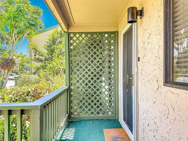 1515 PELICAN POINT DRIVE BA185, Sarasota, FL 34231