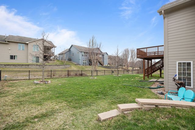15922 Hammontree Drive, Urbandale, IA 50323
