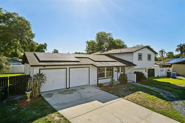 7111 GATEWAY COURT, Tampa, FL 33615