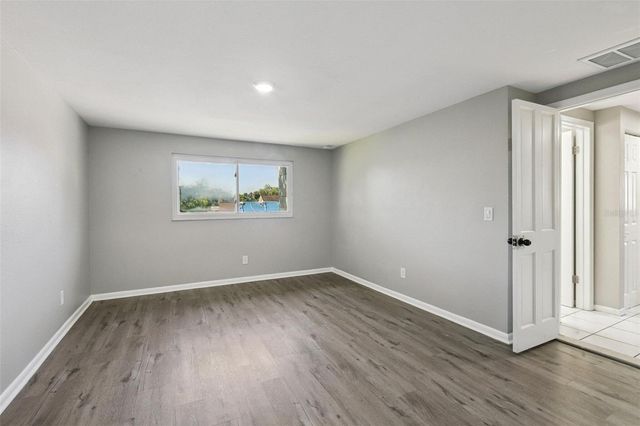 7111 GATEWAY COURT, Tampa, FL 33615