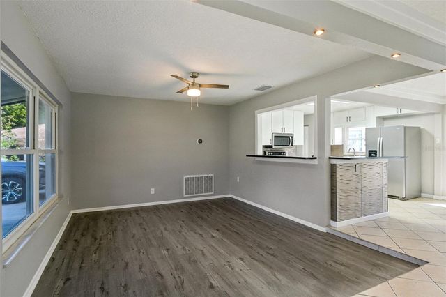 7111 GATEWAY COURT, Tampa, FL 33615