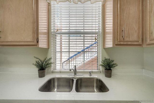 18752 Caminito Cantilena 172, San Diego, CA 92128