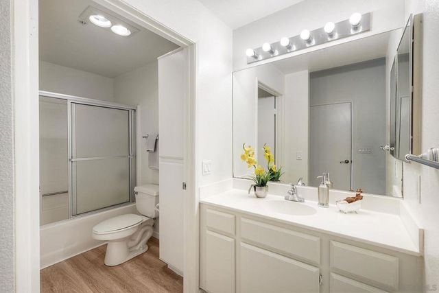 18752 Caminito Cantilena 172, San Diego, CA 92128