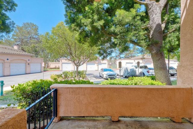 18752 Caminito Cantilena 172, San Diego, CA 92128