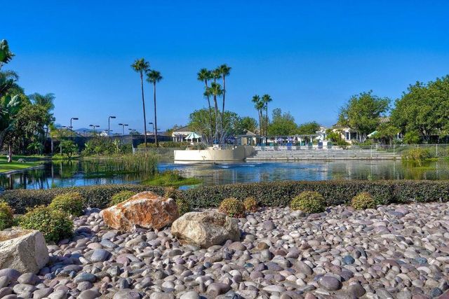 18752 Caminito Cantilena 172, San Diego, CA 92128