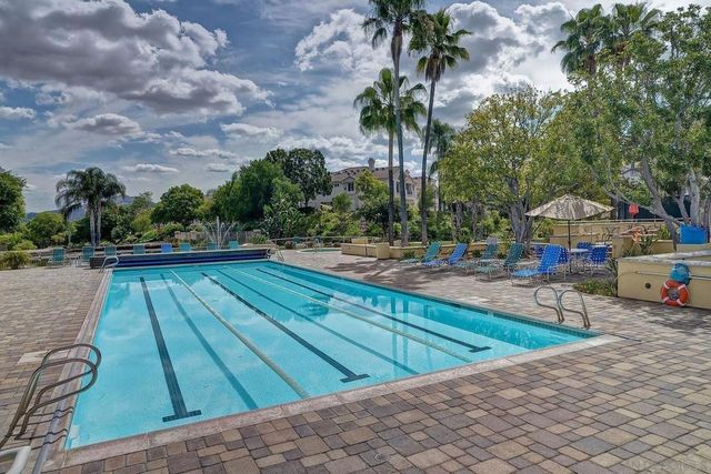 18752 Caminito Cantilena 172, San Diego, CA 92128