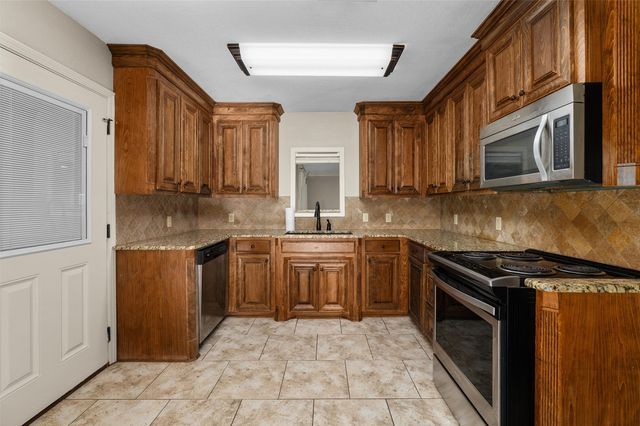 709 Robards Street, Shreveport, LA 71105