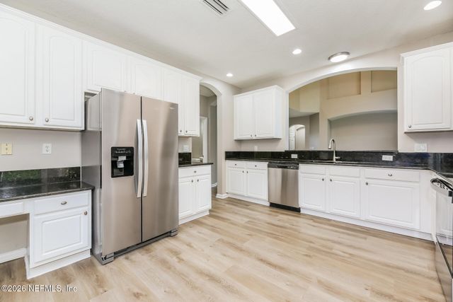 1608 E KAYLA Court, St. Johns, FL 32259