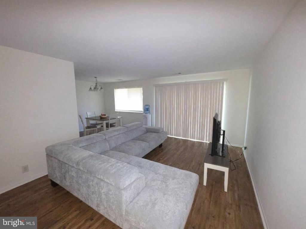 115 E KINGS HWY #248, MAPLE SHADE, NJ 08052 — photo 4