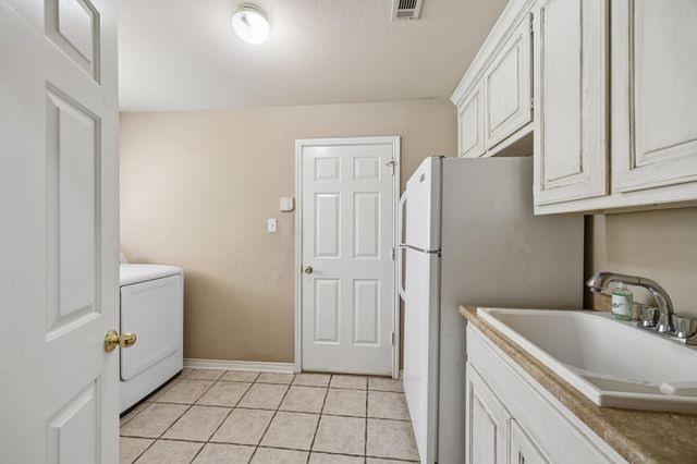 303 Waterford CT, Southlake, TX 76092