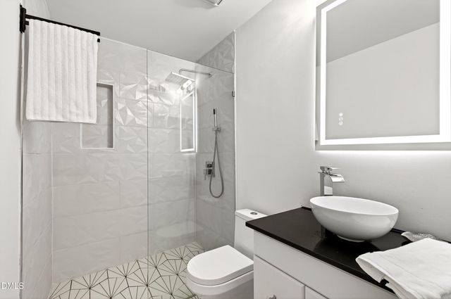 4507 Edwards Mill Road G, Raleigh, NC 27612