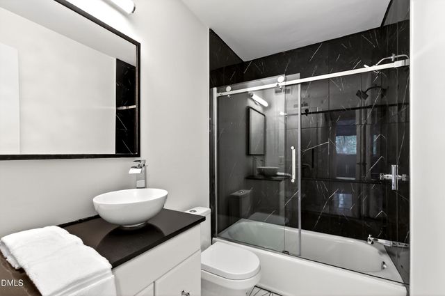 4507 Edwards Mill Road G, Raleigh, NC 27612