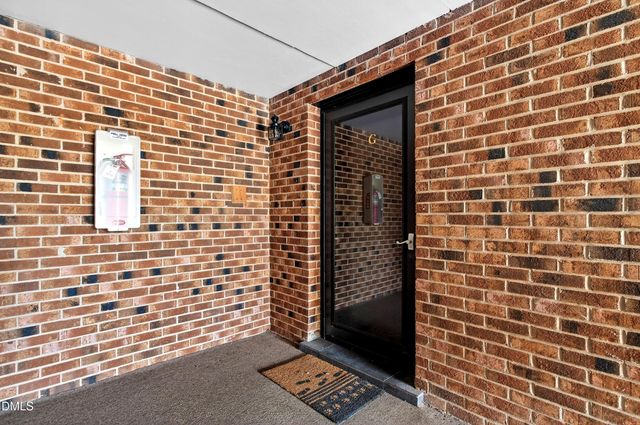 4507 Edwards Mill Road G, Raleigh, NC 27612