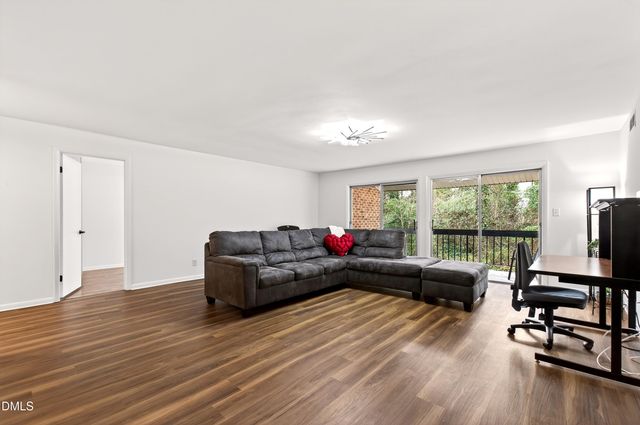 4507 Edwards Mill Road G, Raleigh, NC 27612