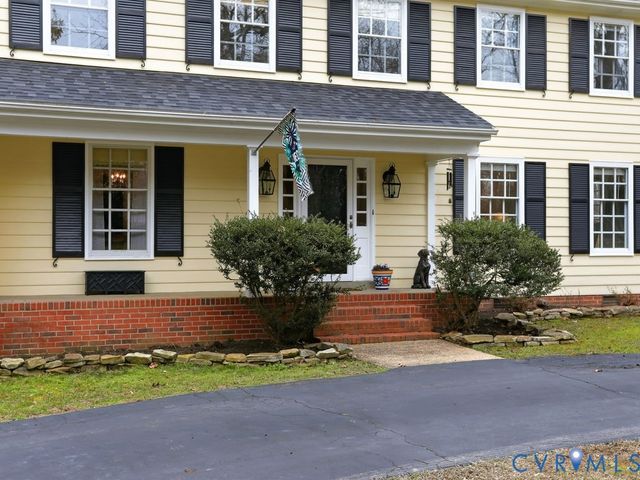 2711 Salisbury Rd, Midlothian, VA 23113