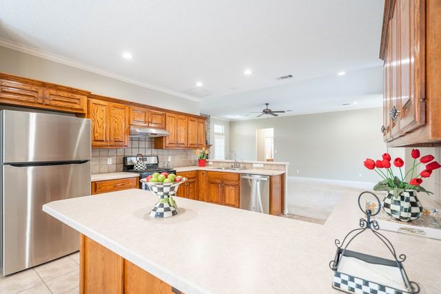 5214 Greathouse Ave, Midland, TX 79707