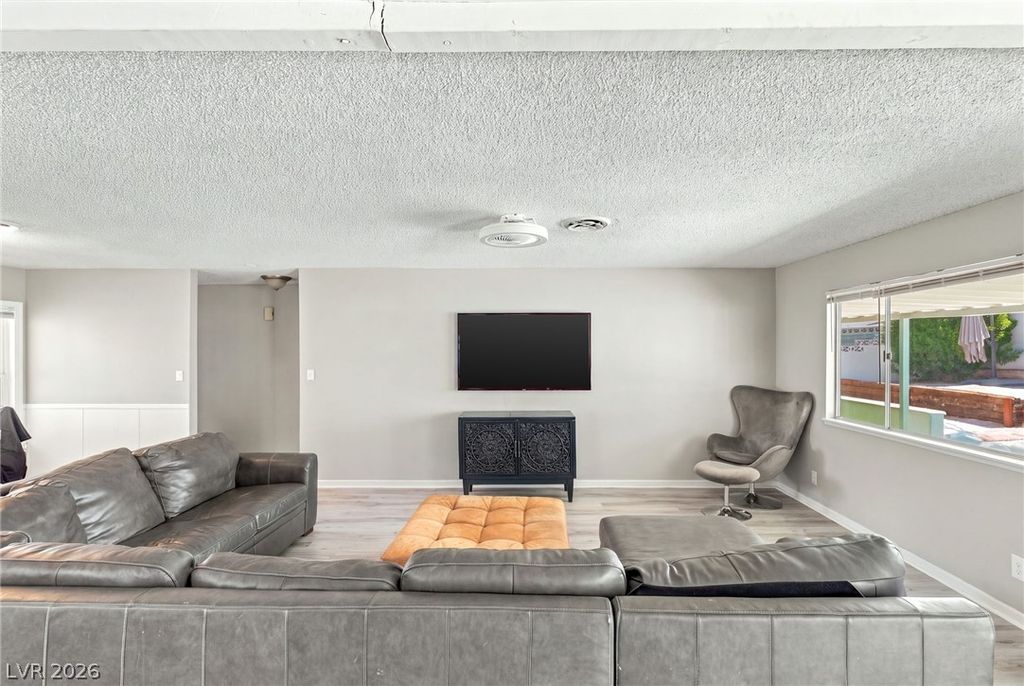 4101 Brighthill Avenue, Las Vegas, NV 89121 — photo 3