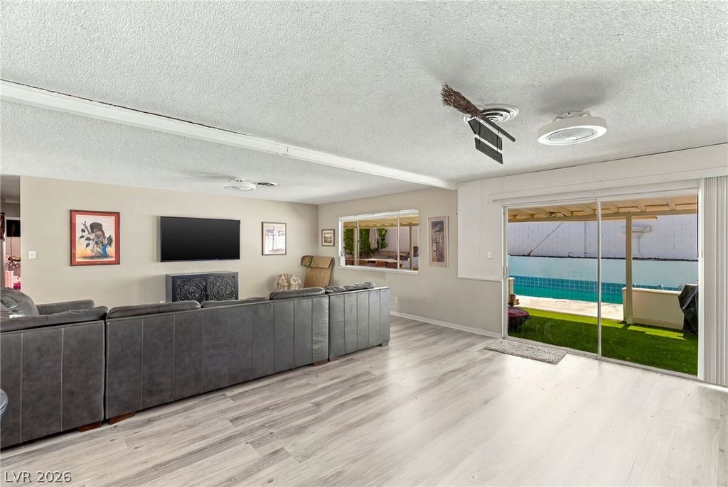 4101 Brighthill Avenue, Las Vegas, NV 89121 — photo 5