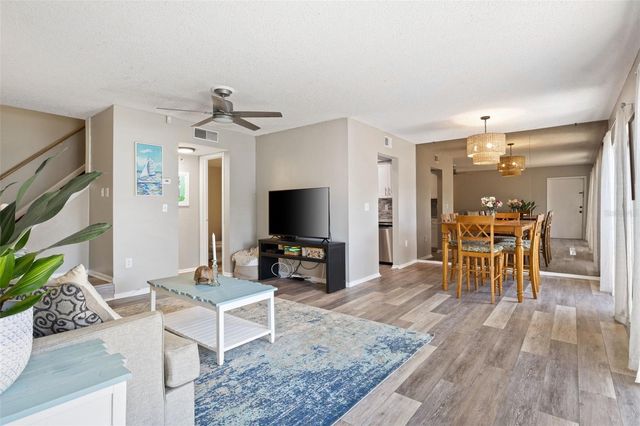 6305 MORNINGMIST COURT 6305, Temple Terrace, FL 33617