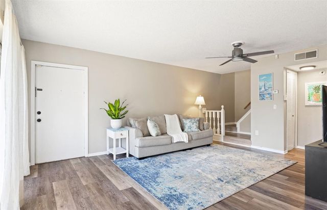 6305 MORNINGMIST COURT 6305, Temple Terrace, FL 33617