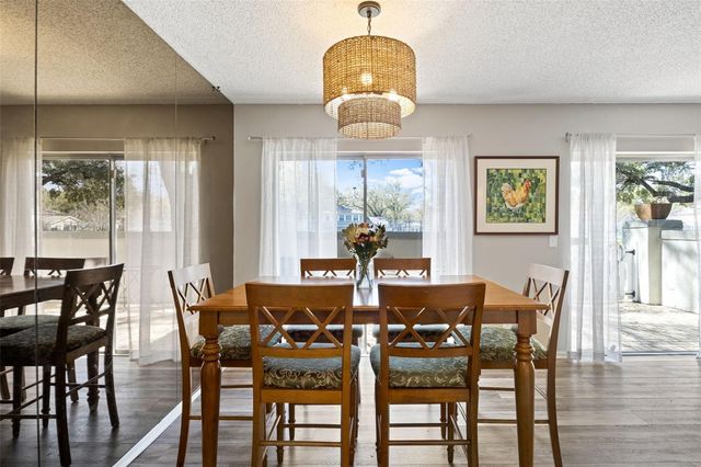 6305 MORNINGMIST COURT 6305, Temple Terrace, FL 33617