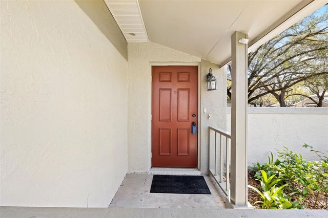 6305 MORNINGMIST COURT 6305, Temple Terrace, FL 33617
