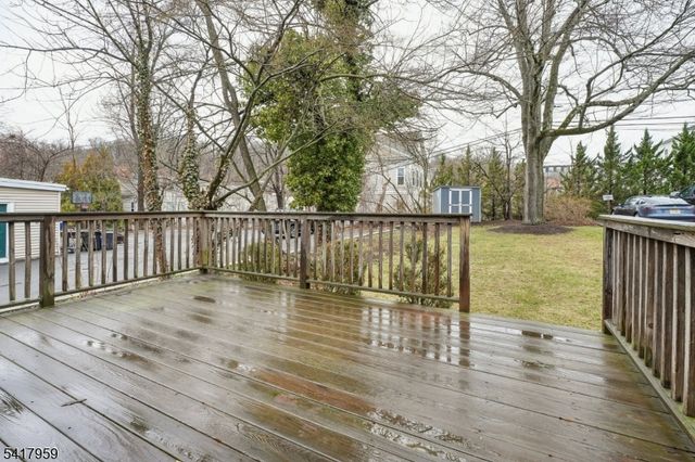 35 Dehart St, Morristown Town, NJ 07960
